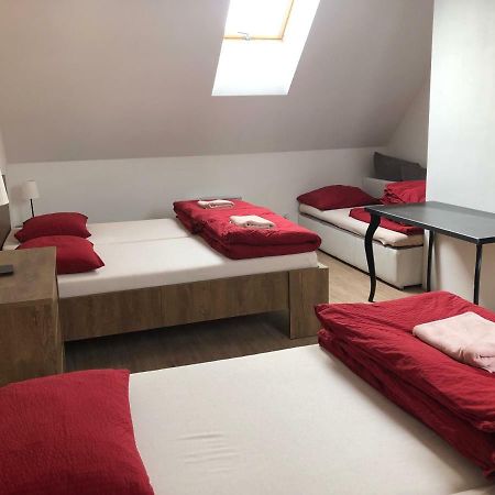 U Vinarstvi Hotell Mutěnice Exteriör bild
